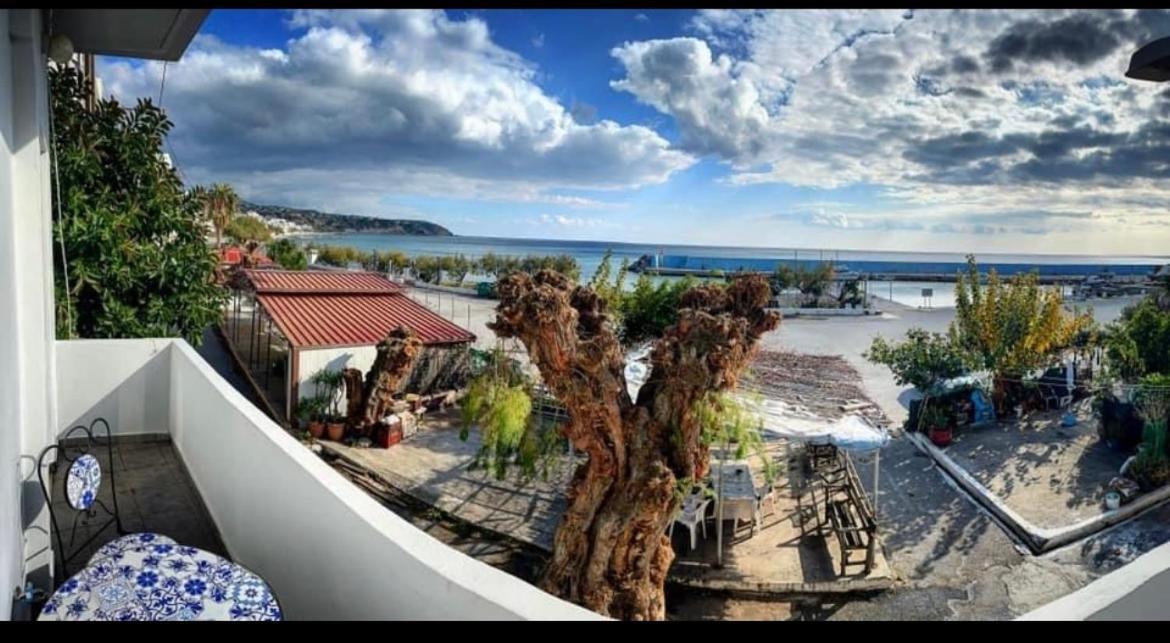Seaview Apartment ชูสท์ซูโรส ภายนอก รูปภาพ